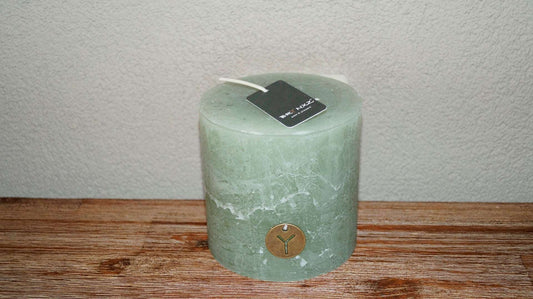 Brynxz Rustic candle sage Green 7x7 cm - O zo sfeervol